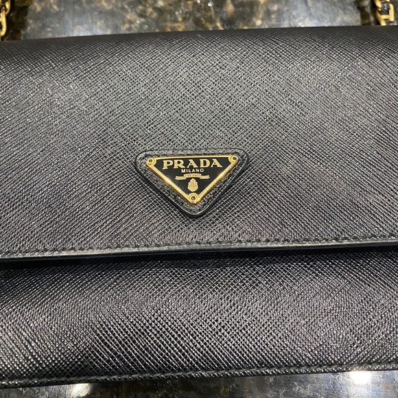 PRADA Leather Purse - Picture 2 of 6